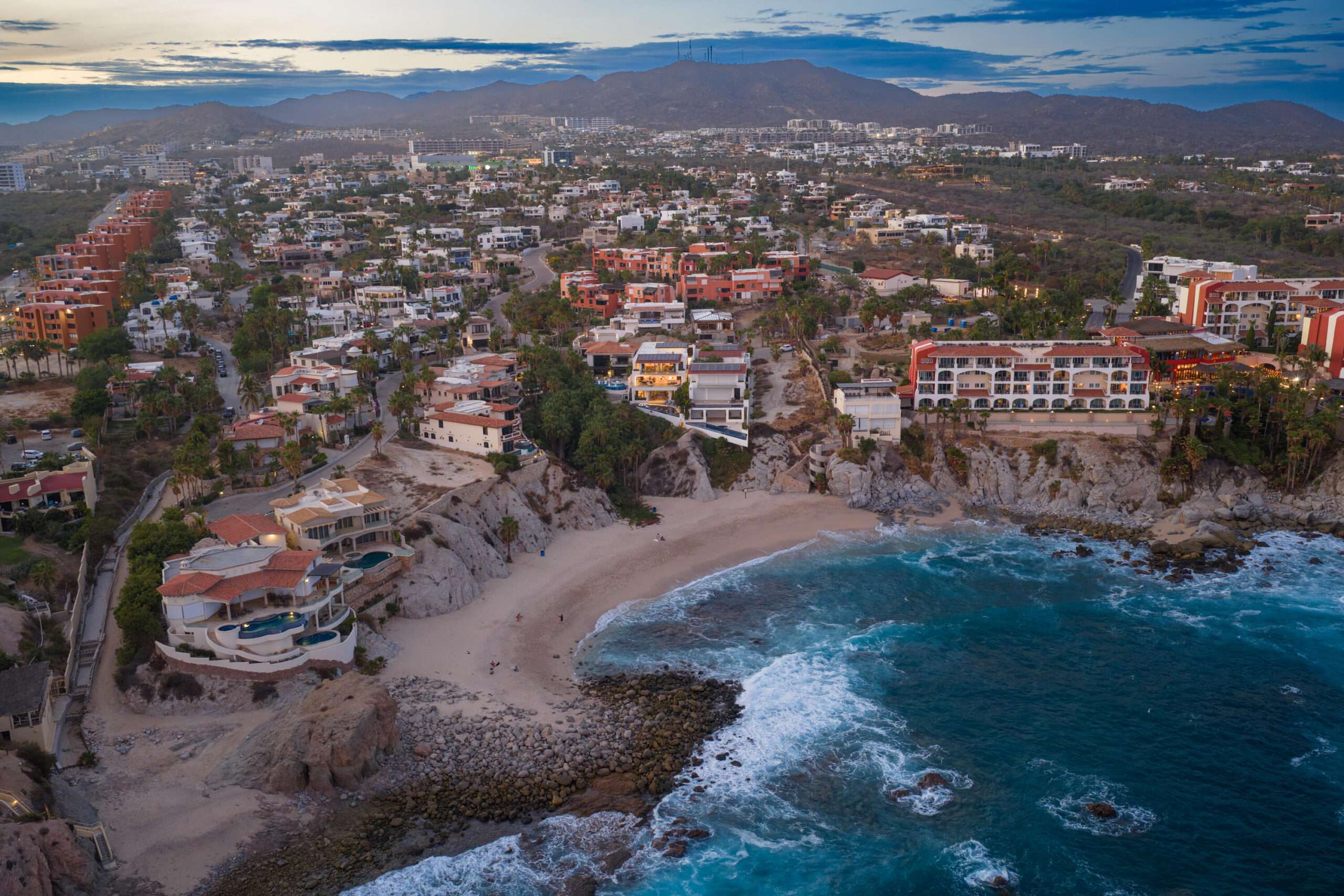 El Dorado Playa Del Rey Nestled within the private beachfront enclave of Playa del Rey, this exceptional oceanfront residence captures a side of Los Cabos that is becoming increasingly rare. With direct access to Playa del Rey's secluded cove and sweeping Sea of Cortez – 17 Playa del Rey, Cabo Corridor, BS
